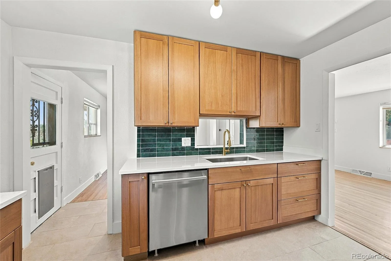 11213 W Briarwood Drive Lakewood CO 80226 | MLS #REC3666824 09242026151316 1600 16