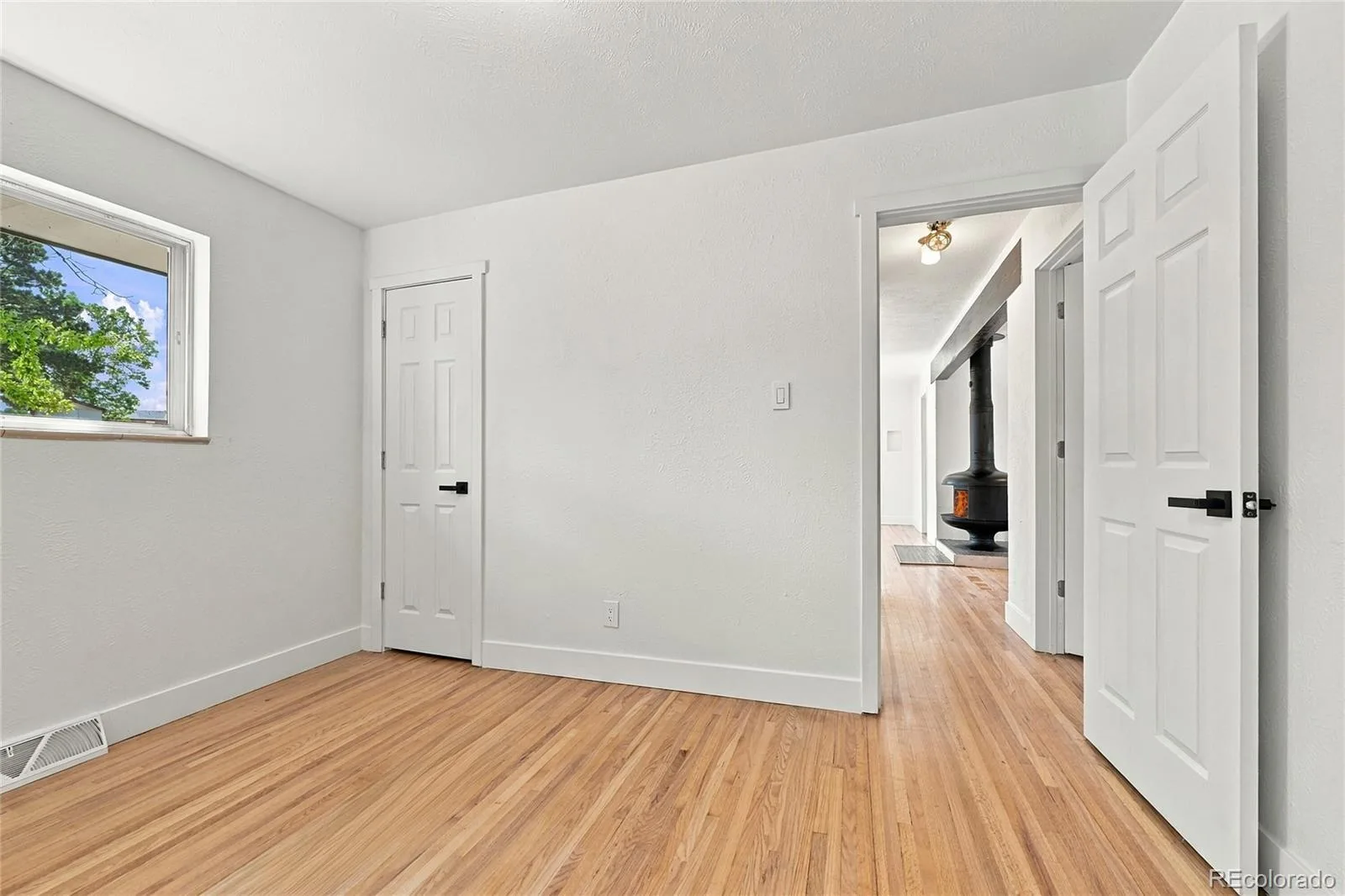 11213 W Briarwood Drive Lakewood CO 80226 | MLS #REC3666824 09242026151316 1600 22