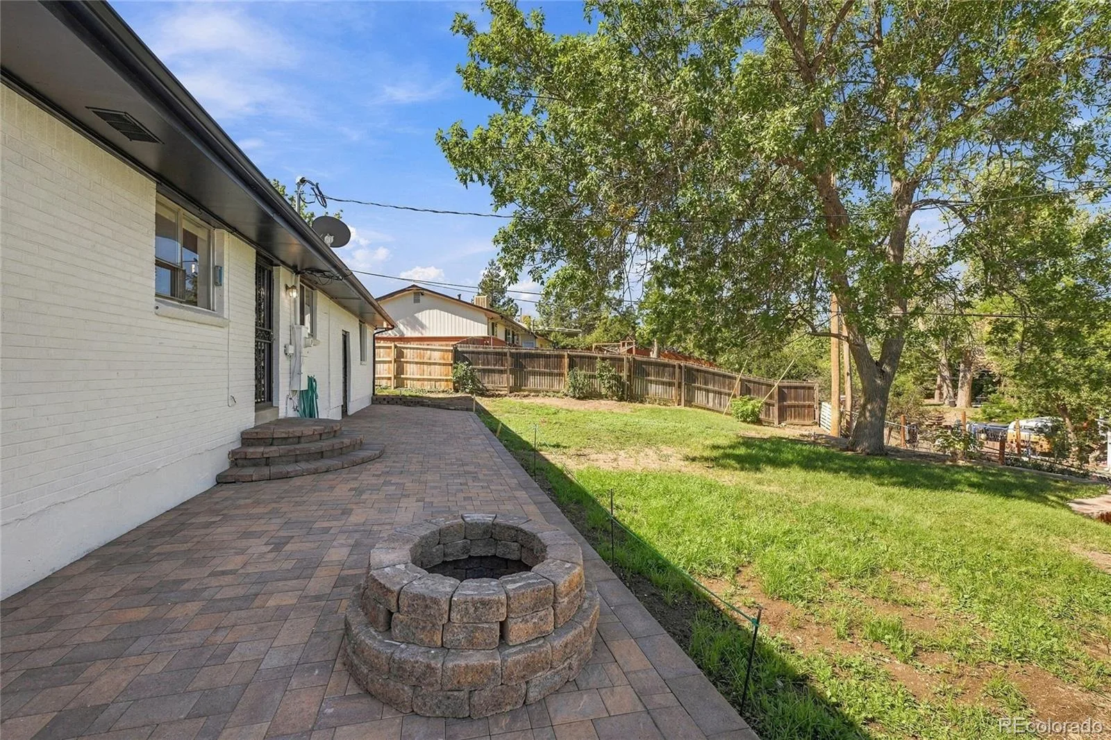 11213 W Briarwood Drive Lakewood CO 80226 | MLS #REC3666824 09242026151316 1600 39