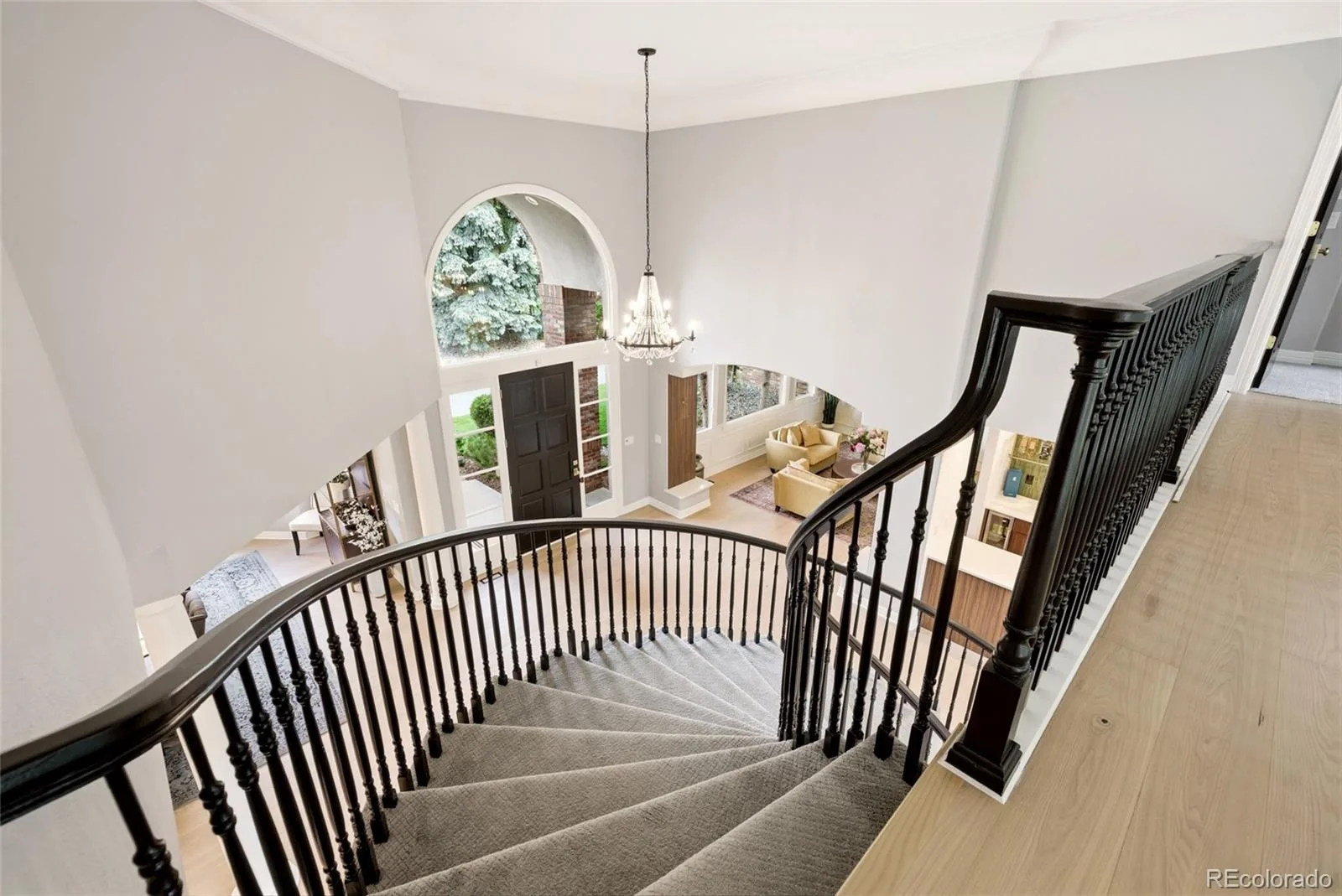 38 Cherry Hills Farm Drive Cherry Hills Village CO 80113 | MLS #REC3667675 08282026202421 1600 18