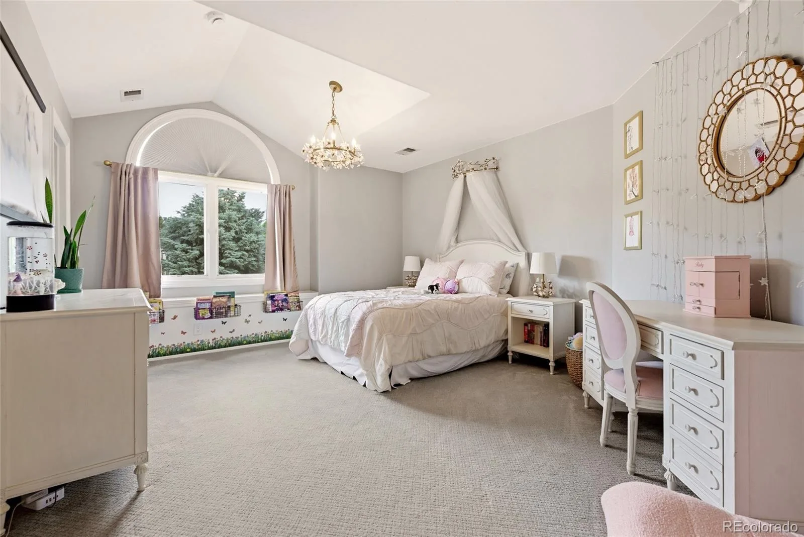 38 Cherry Hills Farm Drive Cherry Hills Village CO 80113 | MLS #REC3667675 08282026202421 1600 37
