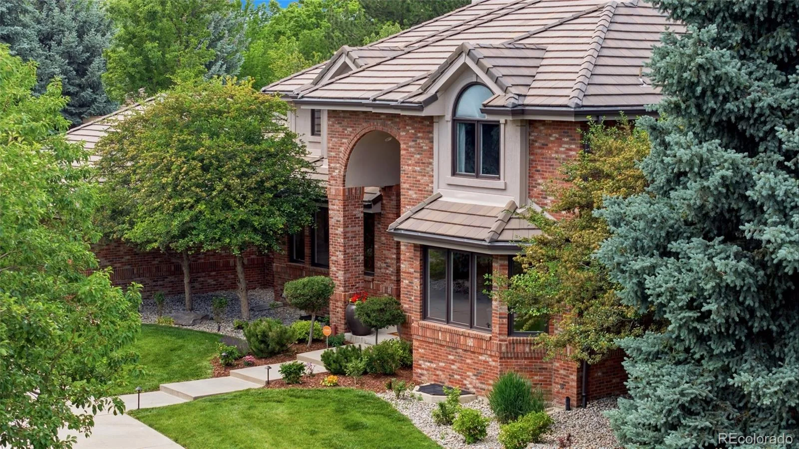 38 Cherry Hills Farm Drive Cherry Hills Village CO 80113 | MLS #REC3667675 08282026202421 1600 48