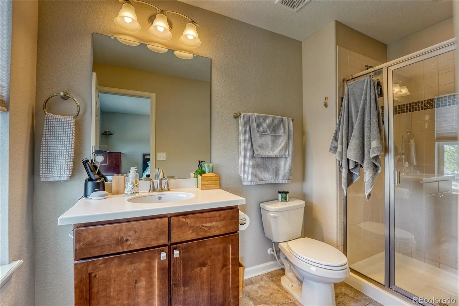 6641 S Kellerman Way Aurora CO 80016 MLS #REC3668135 05282026015232 1600 18