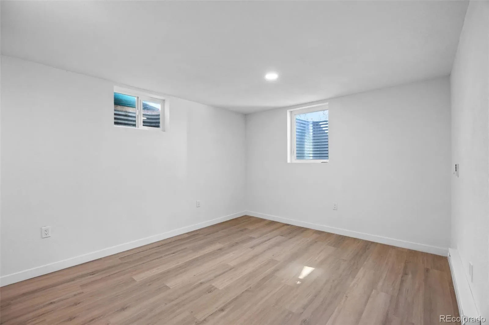 03202026210507 1600 30