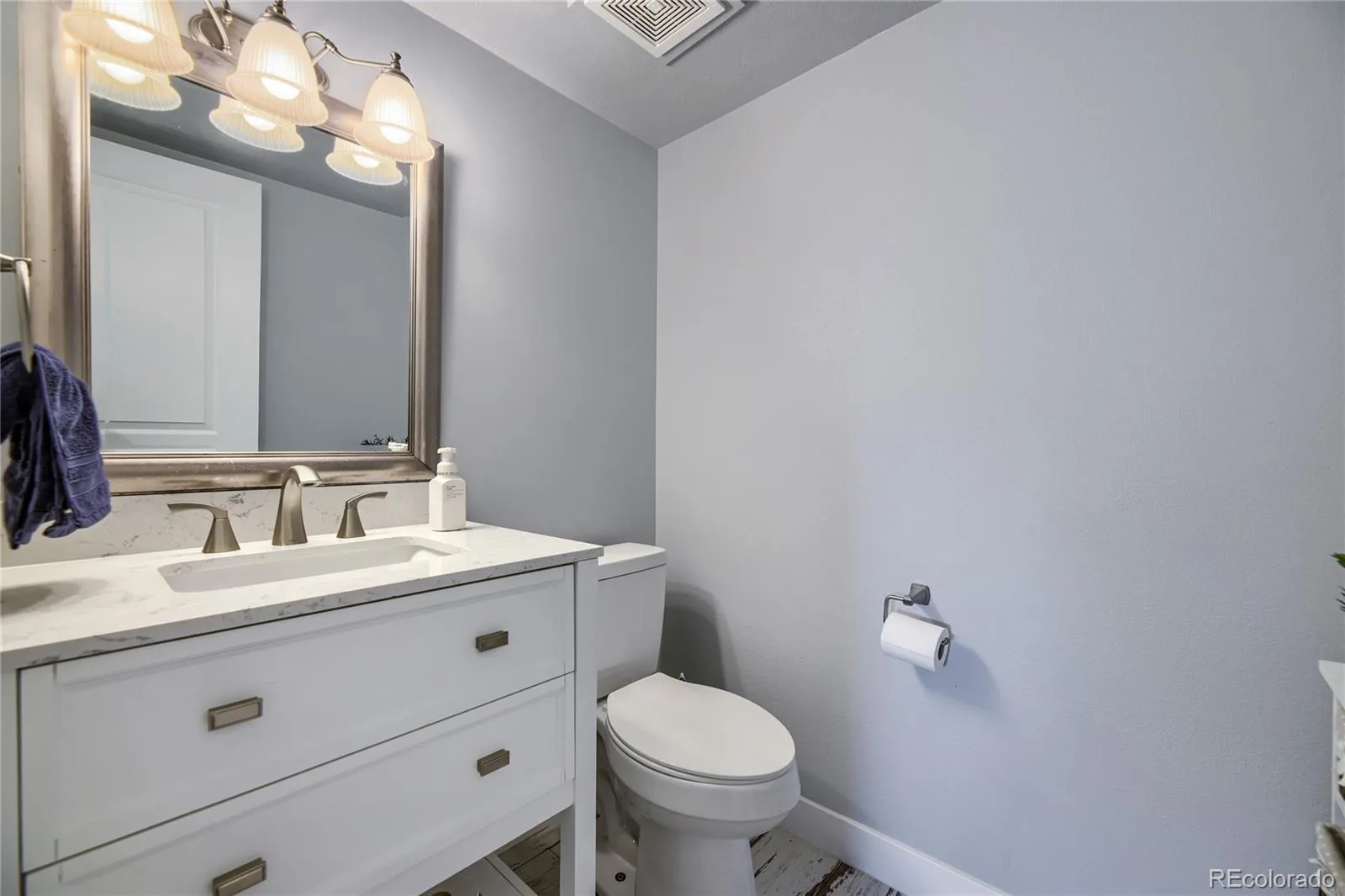 3036 S Biscay Street Aurora CO 80013 | MLS #REC3670375 07232026051347 1600 13