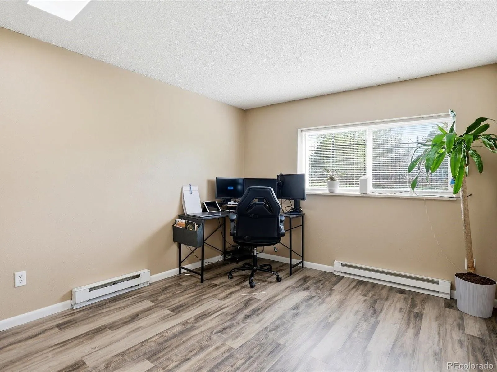 4066 S Atchison Way #102 Aurora CO 80014 MLS #REC3670813 04102026174613 1600 30