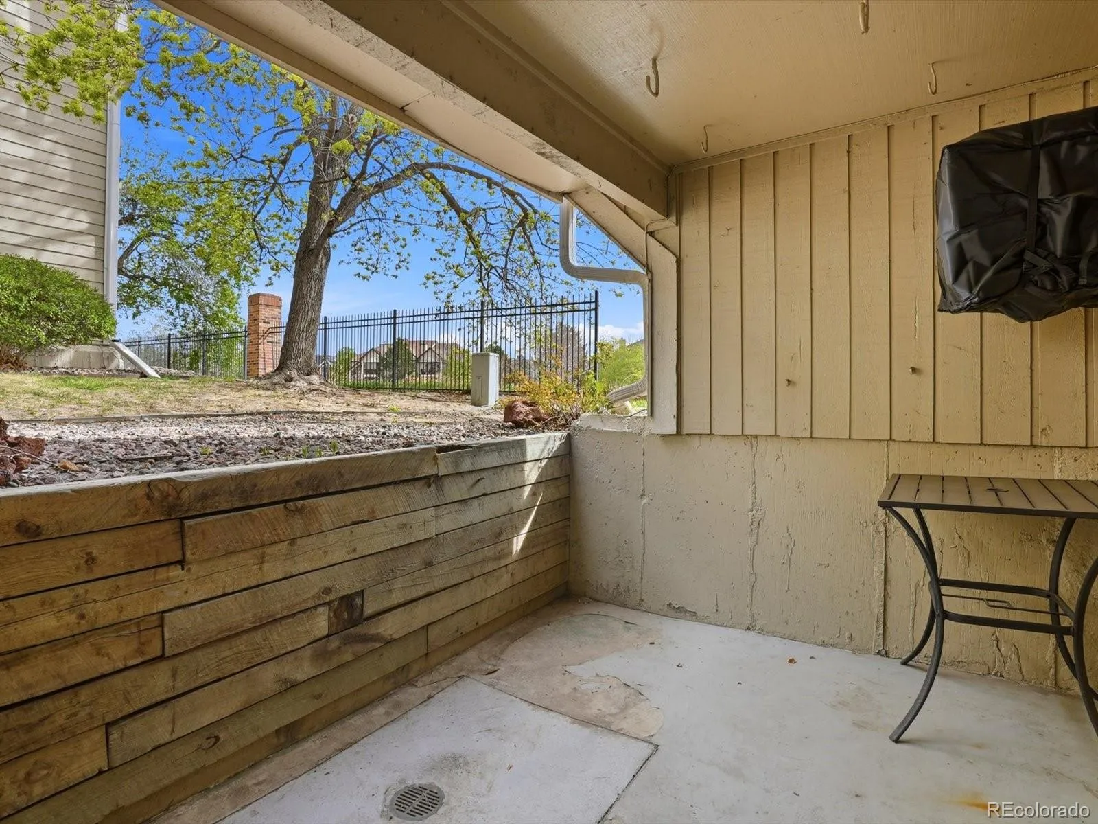 4066 S Atchison Way #102 Aurora CO 80014 MLS #REC3670813 04102026174613 1600 32