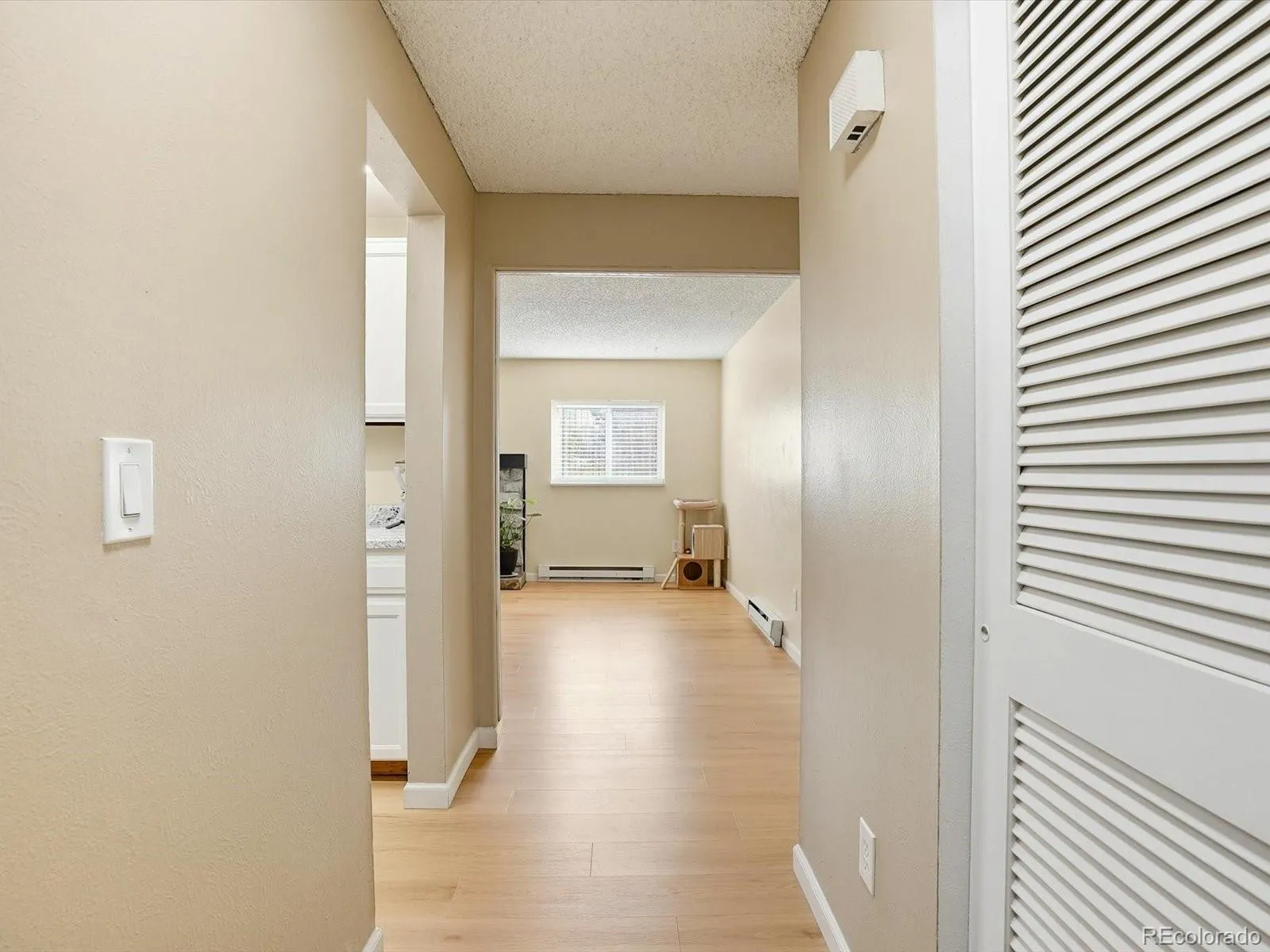 4066 S Atchison Way #102 Aurora CO 80014 MLS #REC3670813 04102026174613 1600 5