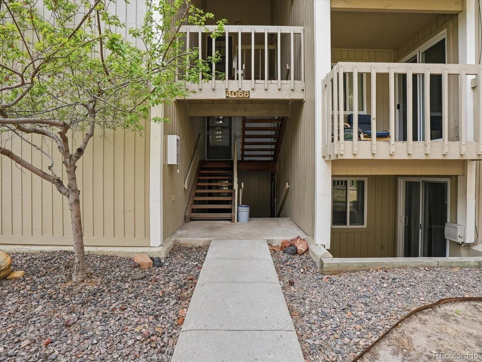 4066 S Atchison Way #102 Aurora CO 80014 | MLS #REC3670813 08262026223041 1600 4