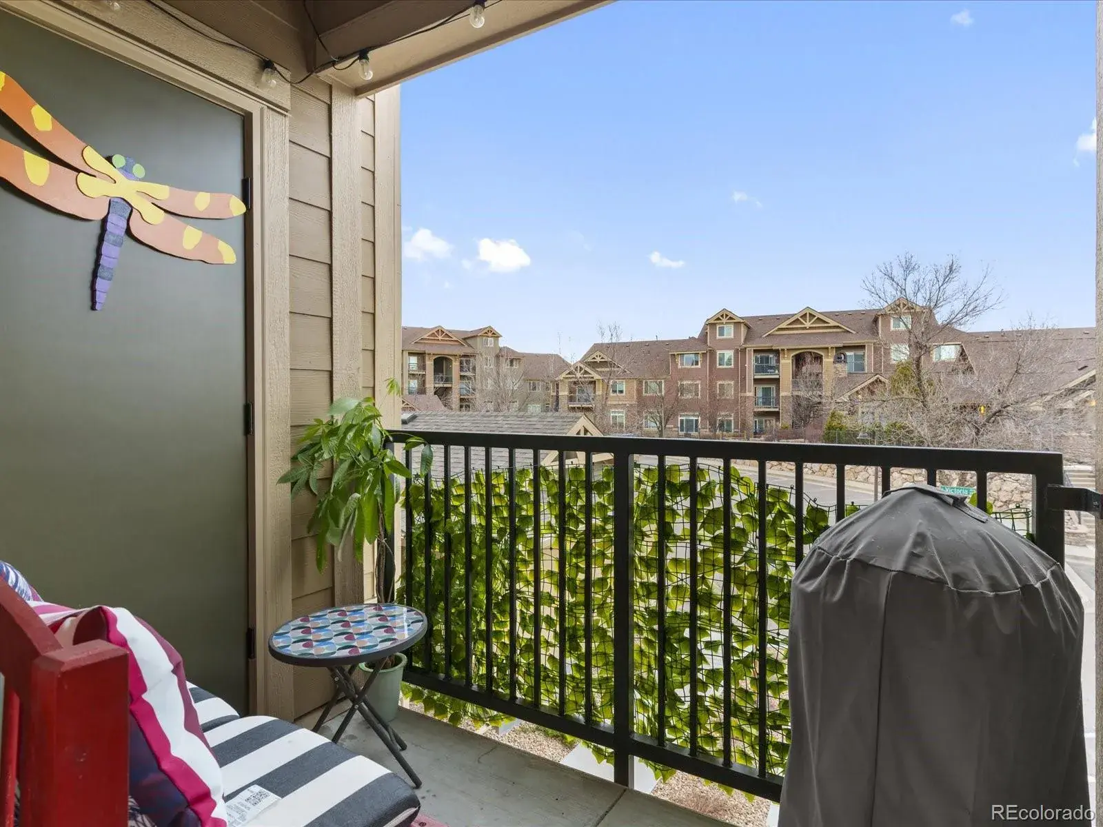 9981 W Victoria Place #202 Littleton CO 80127 MLS #REC3671516 02062026203401 1600 11