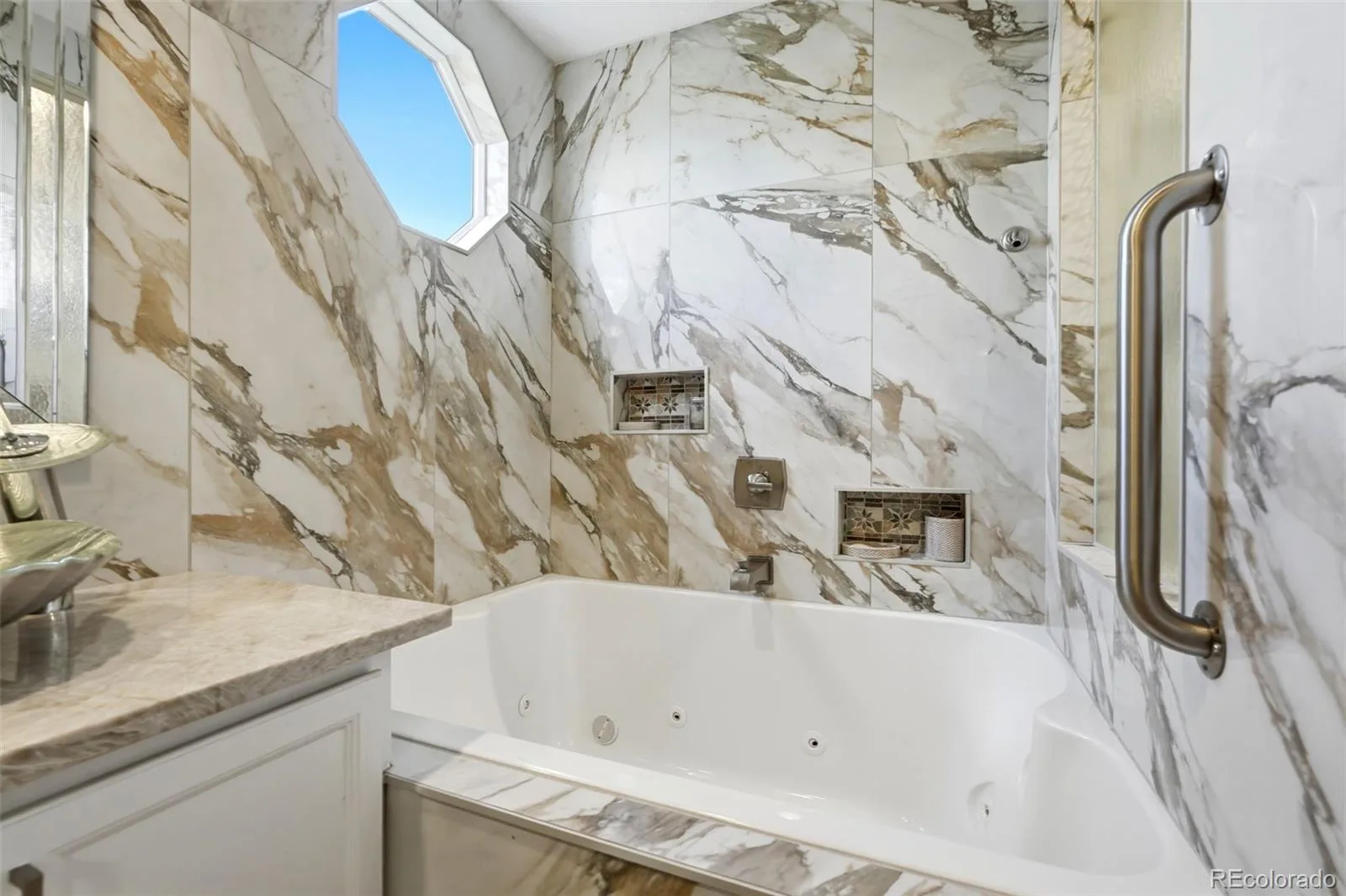 1365 Kingsfield Street Castle Rock CO 80104 | MLS #REC3671751 08252026192914 1600 21