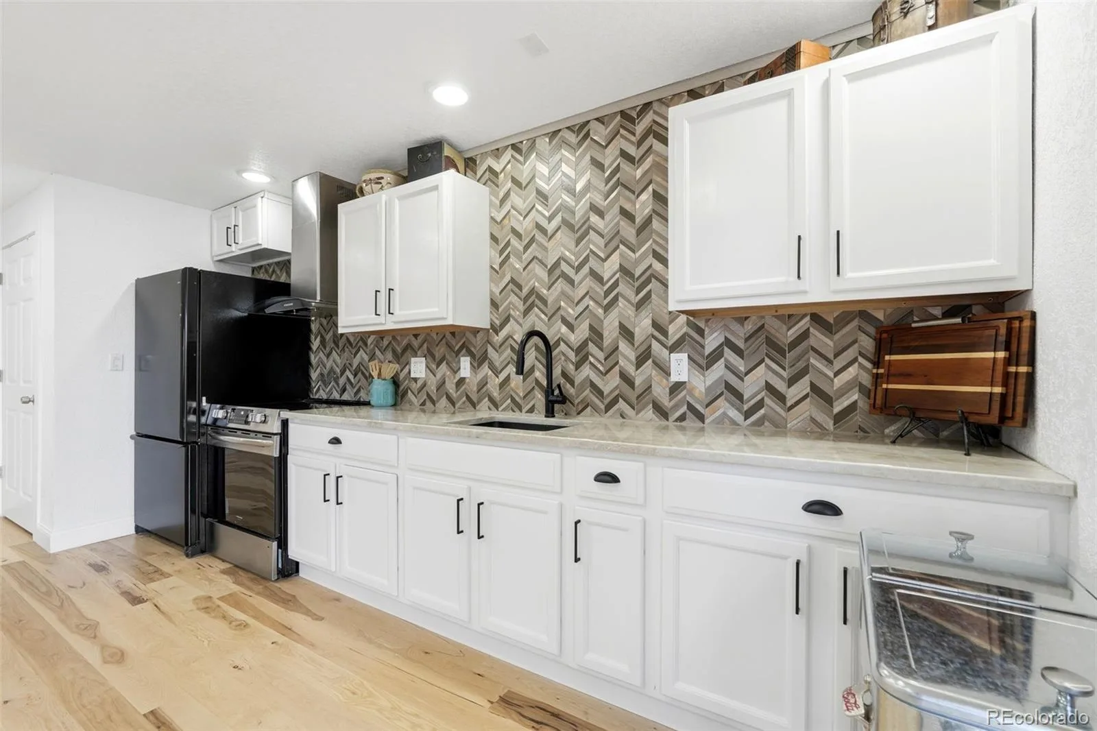 1365 Kingsfield Street Castle Rock CO 80104 | MLS #REC3671751 08252026192914 1600 28