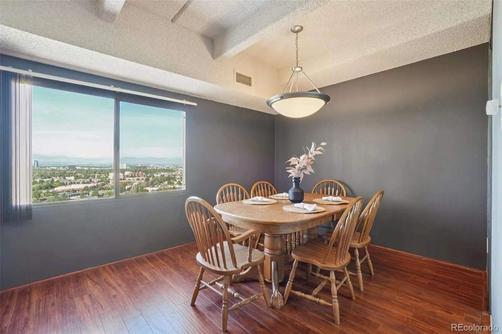 7877 E Mississippi Avenue #1501 Denver CO 80247 MLS #REC3673969 05112026152726 1600 5