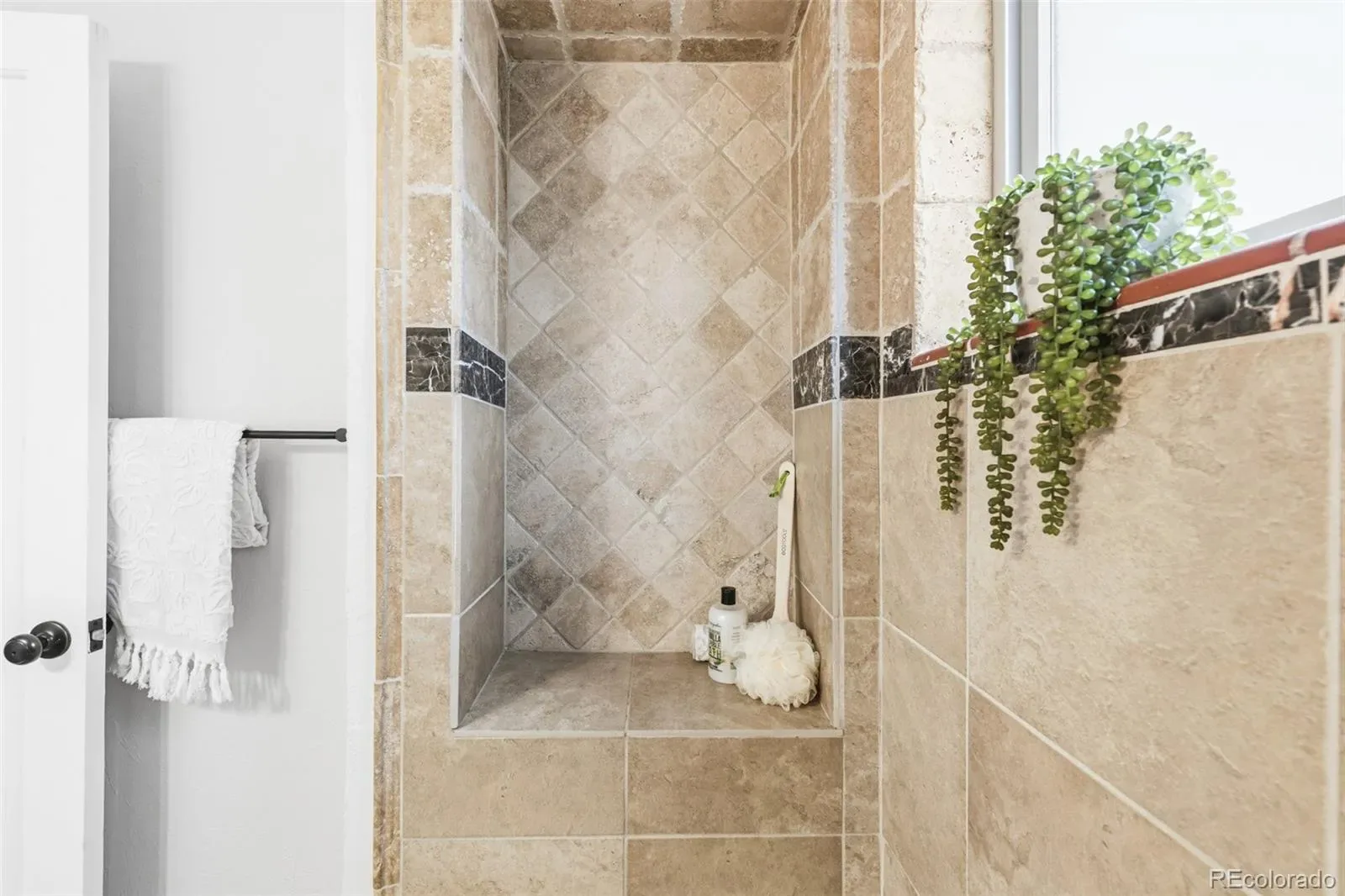 03272026000351 1600 20