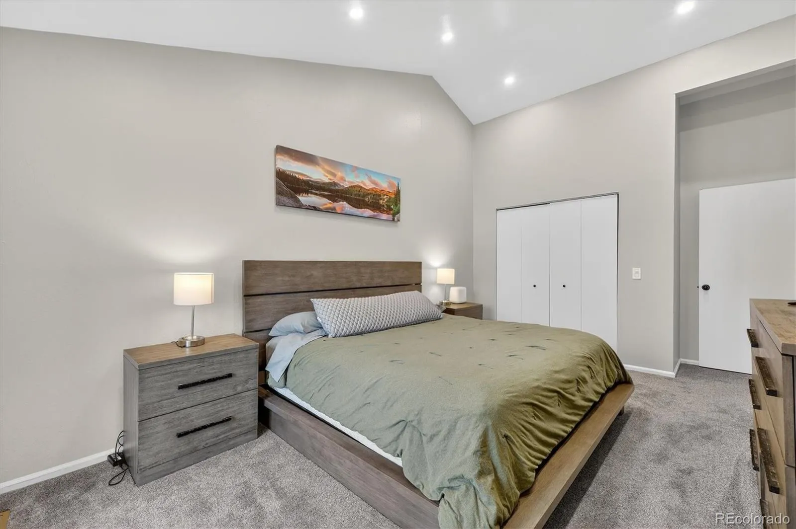 1700 S Helena Street Aurora CO 80017 MLS #REC3676269 05012026040748 1600 34