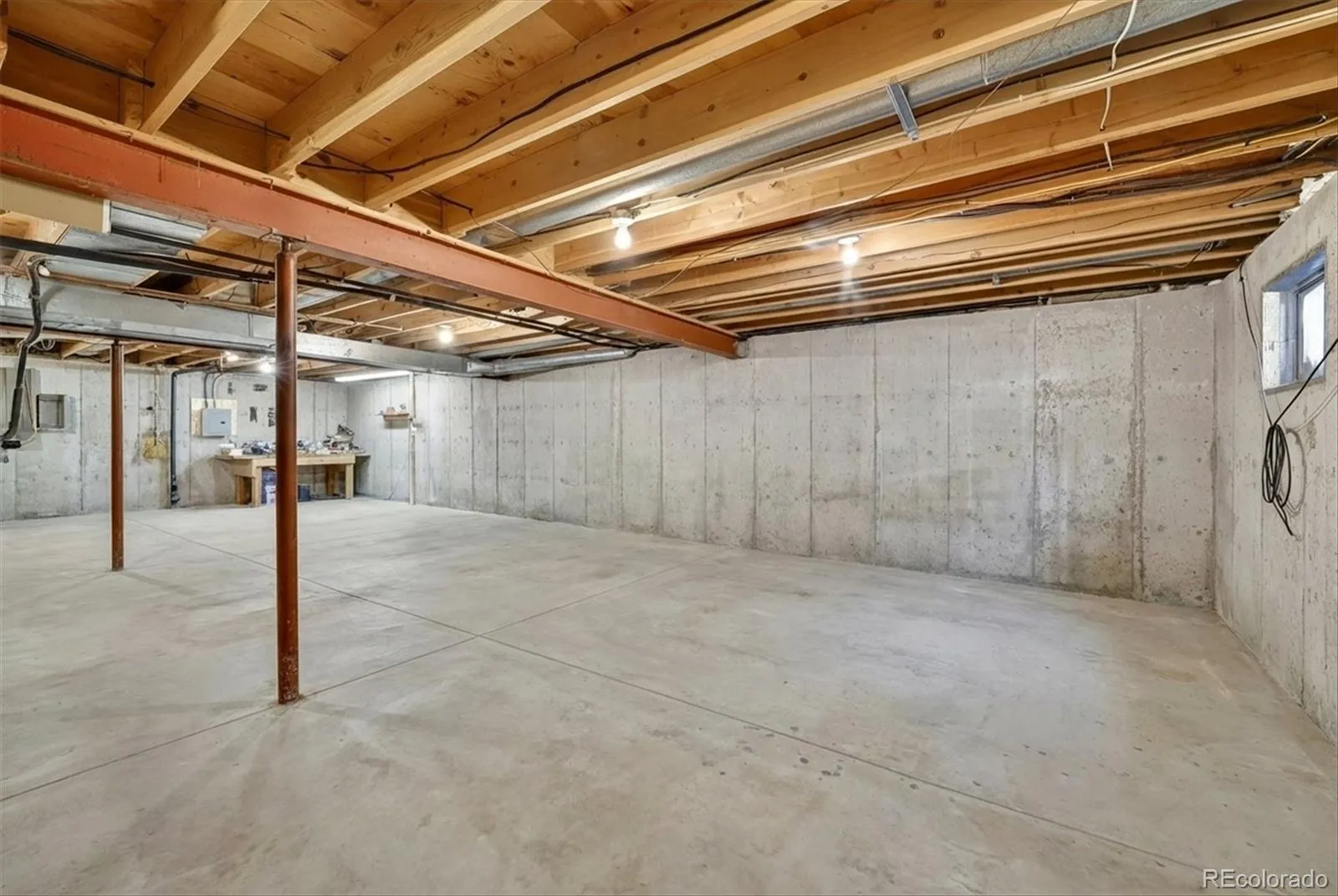 1700 S Helena Street Aurora CO 80017 MLS #REC3676269 05012026040748 1600 38
