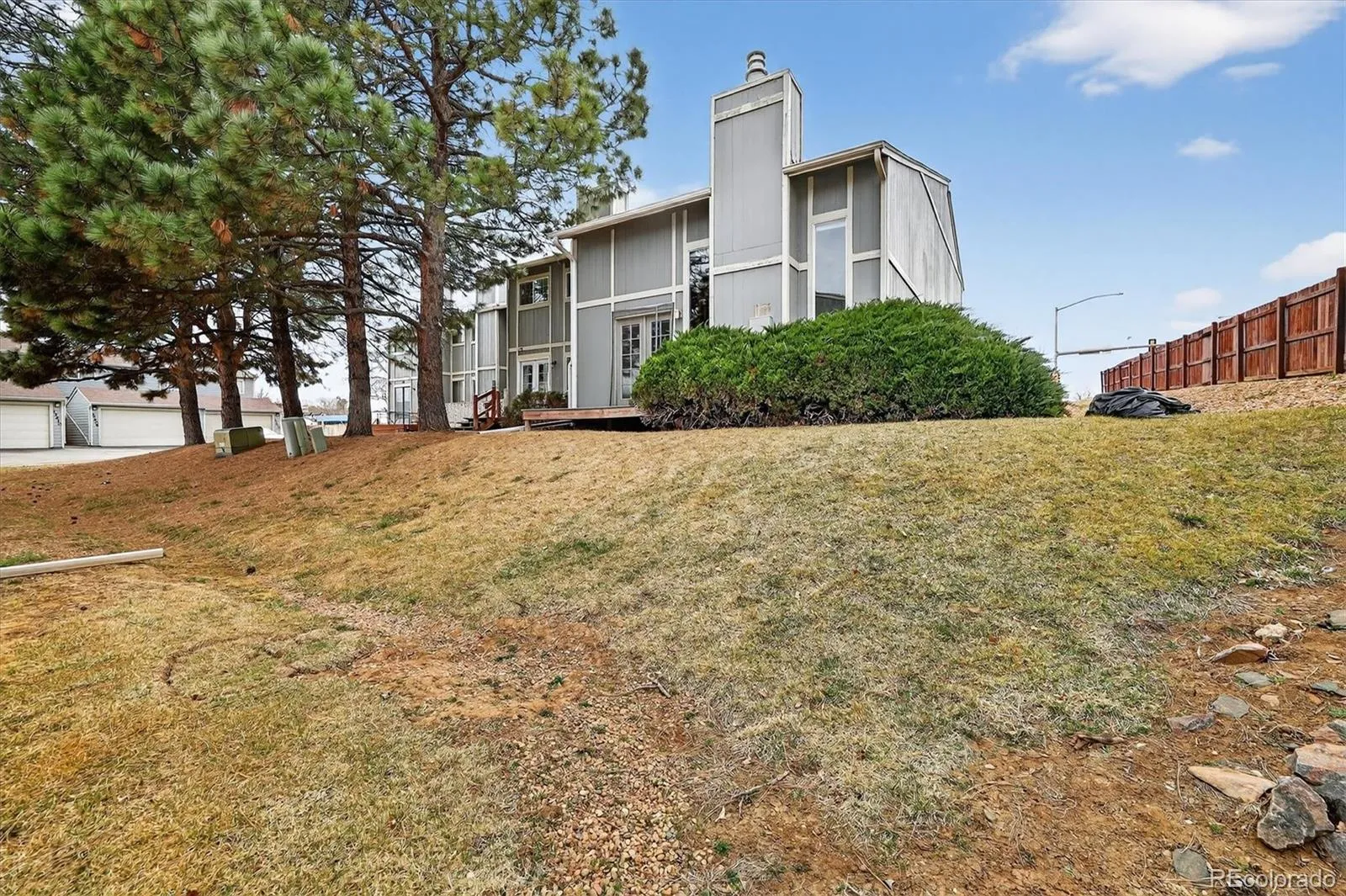 1700 S Helena Street Aurora CO 80017 MLS #REC3676269 05012026040748 1600 45