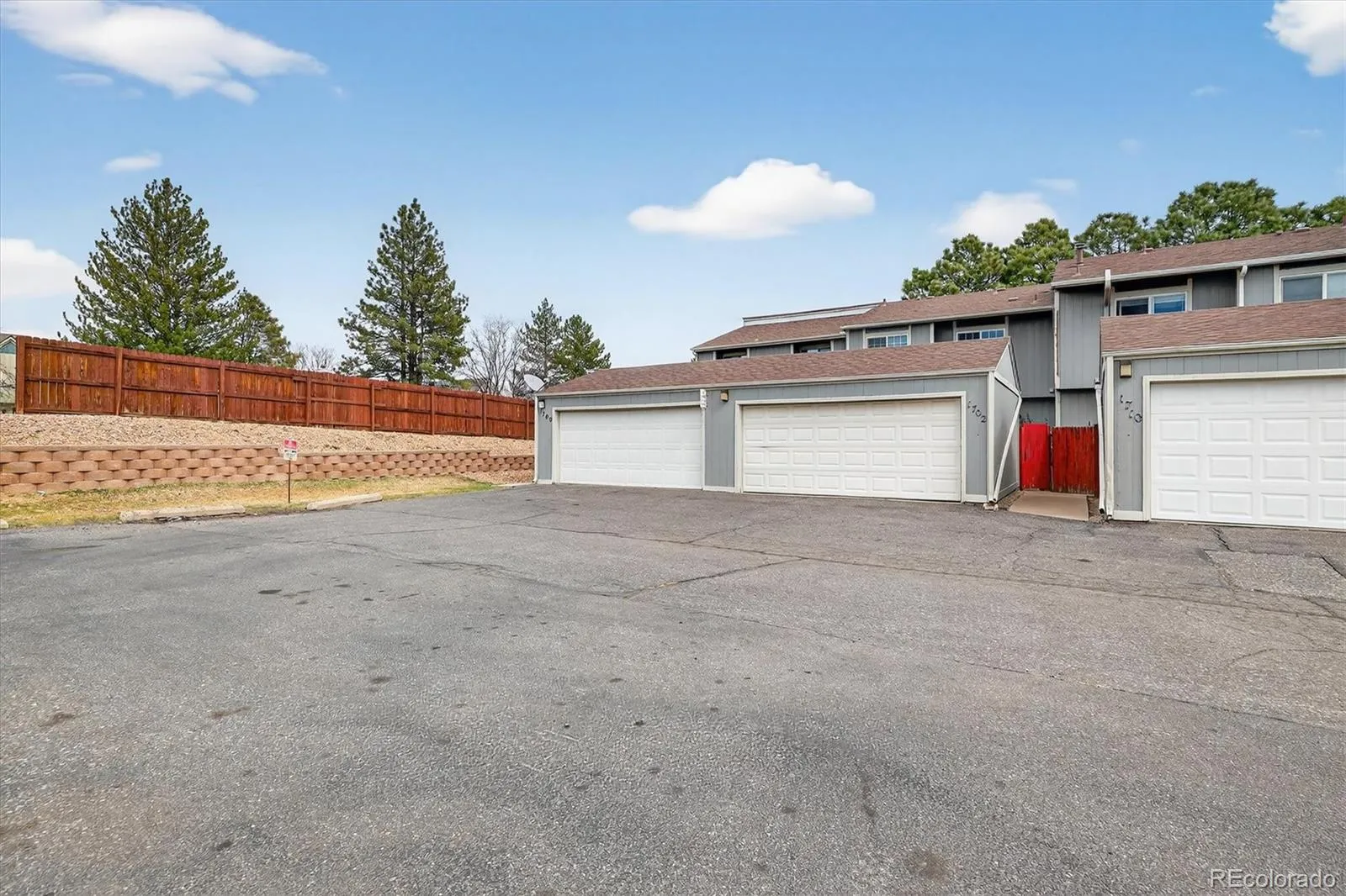 1700 S Helena Street Aurora CO 80017 MLS #REC3676269 05012026040748 1600 6