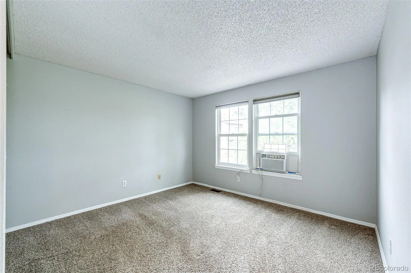 1220 S Flower Circle #A Lakewood CO 80232 | MLS #REC3680421 08142026130319 1600 19