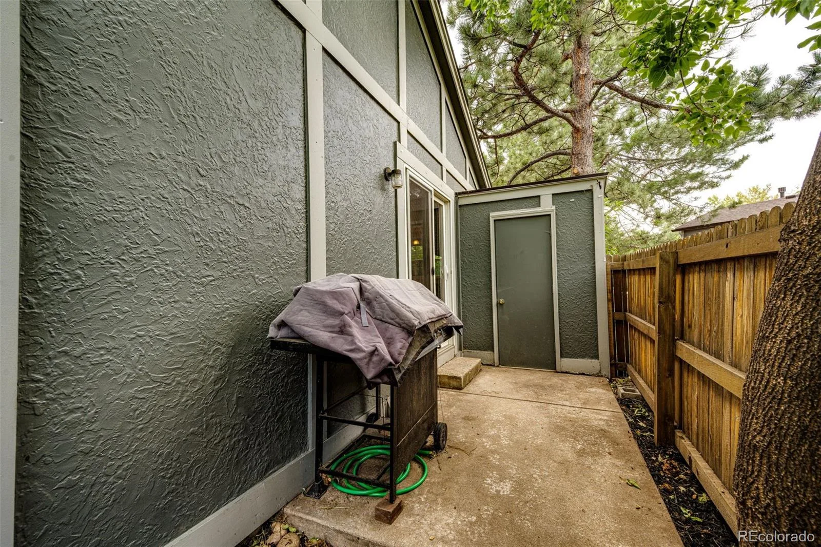 1220 S Flower Circle #A Lakewood CO 80232 | MLS #REC3680421 08142026130319 1600 22