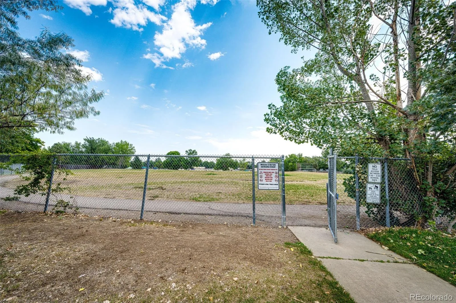 1220 S Flower Circle #A Lakewood CO 80232 | MLS #REC3680421 08142026130319 1600 26