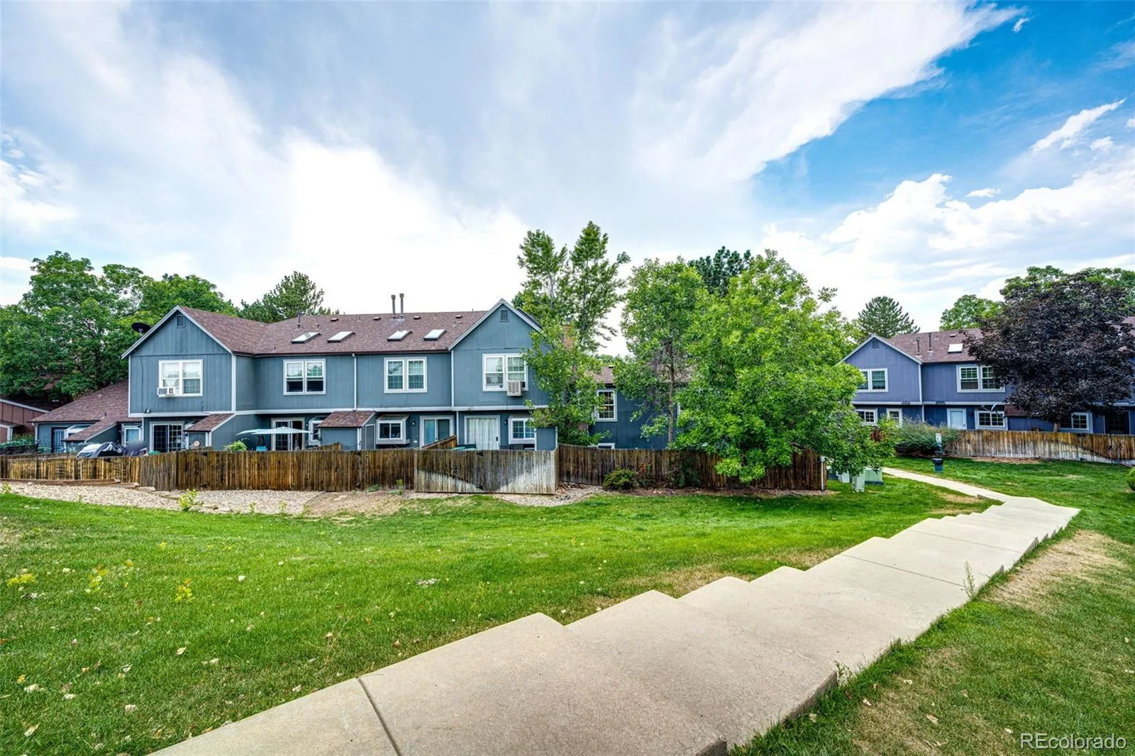 1220 S Flower Circle #A Lakewood CO 80232 | MLS #REC3680421 08142026130319 1600 27