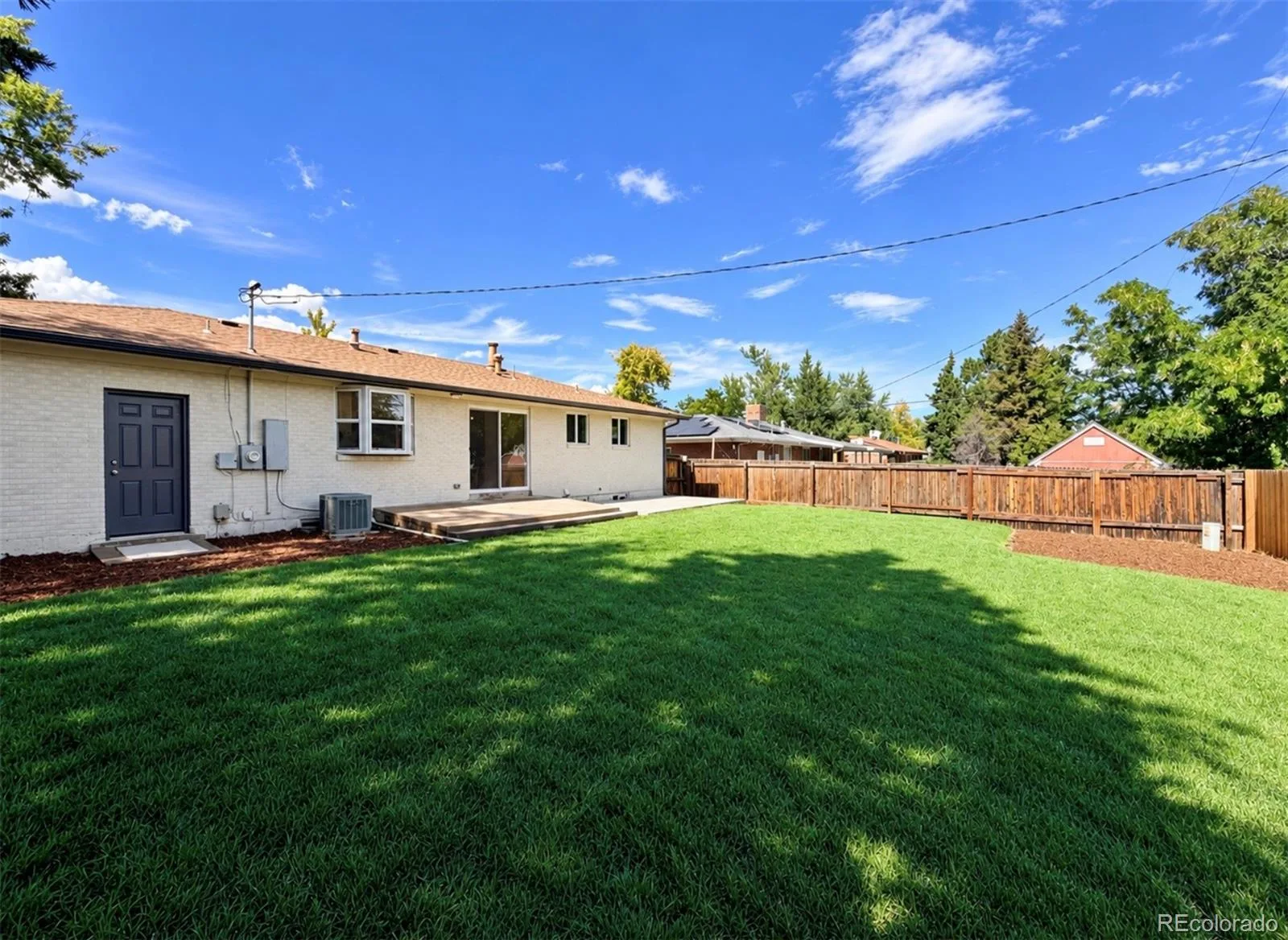 1586 S Dover Court Lakewood CO 80232 | MLS #REC3681068 09242026231654 1600 22