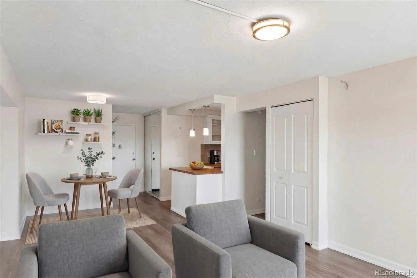 04062026213338 1600 3