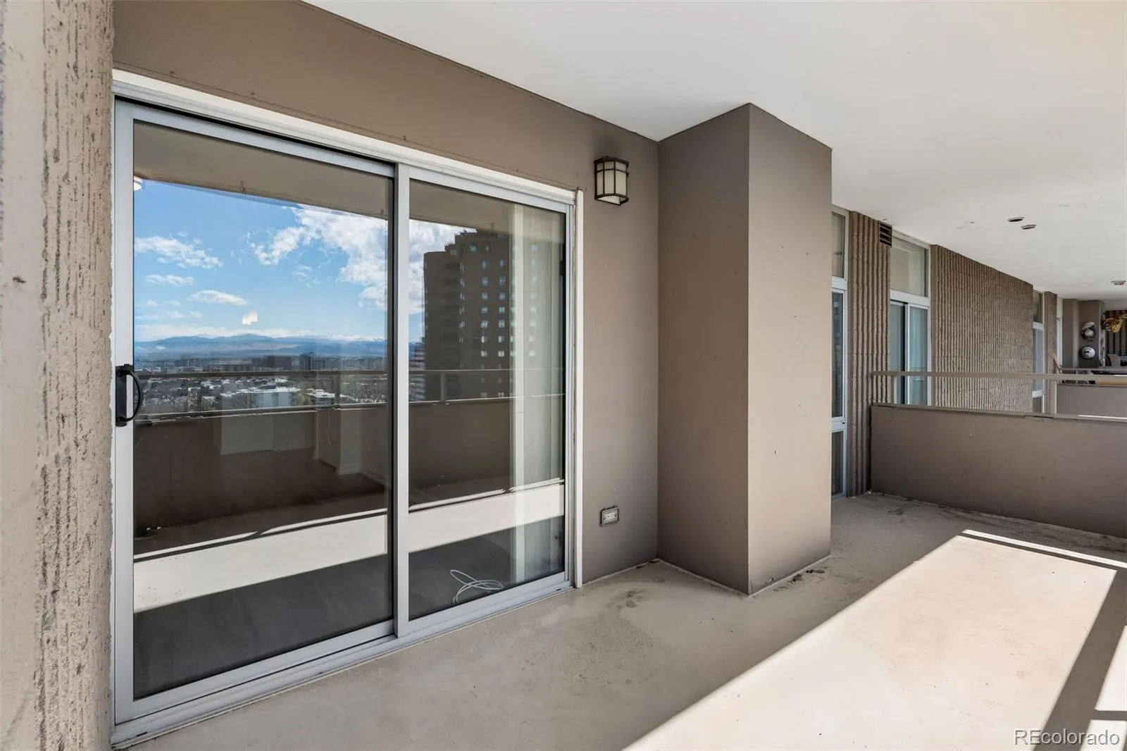 04062026213338 1600 31