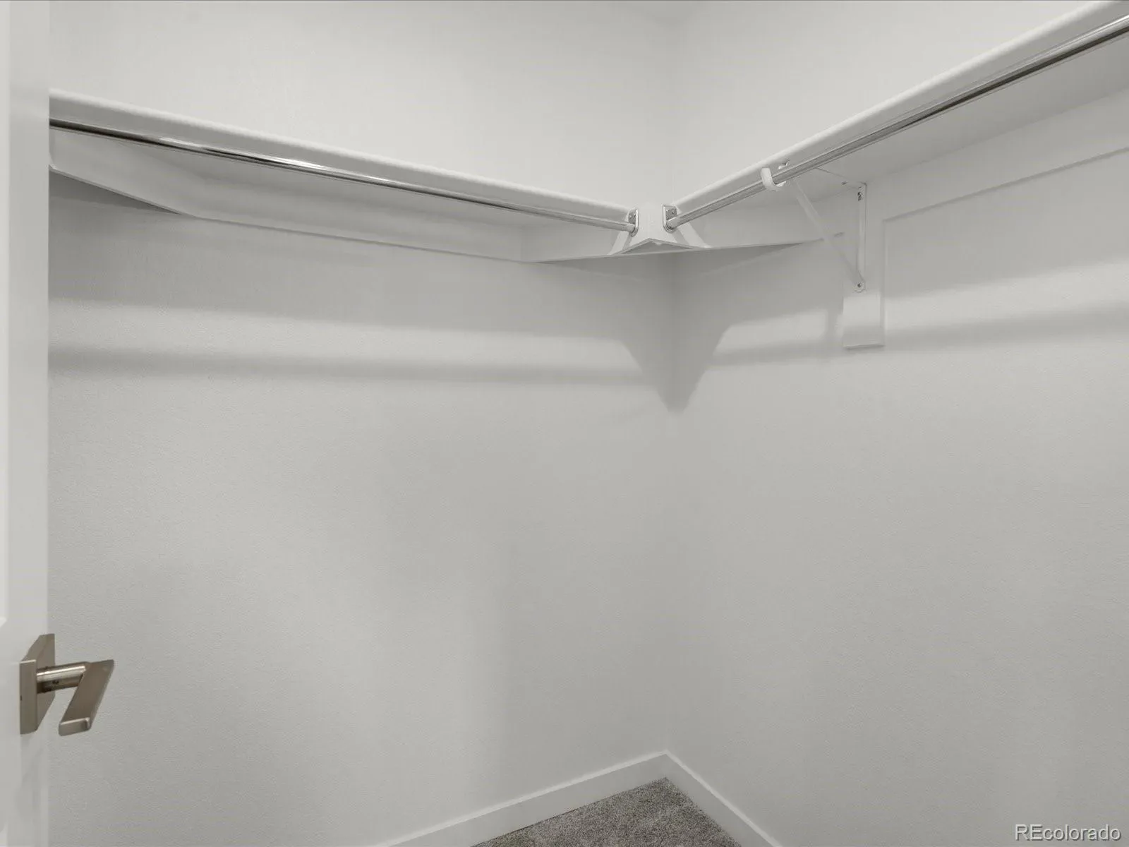 03302026005306 1600 21