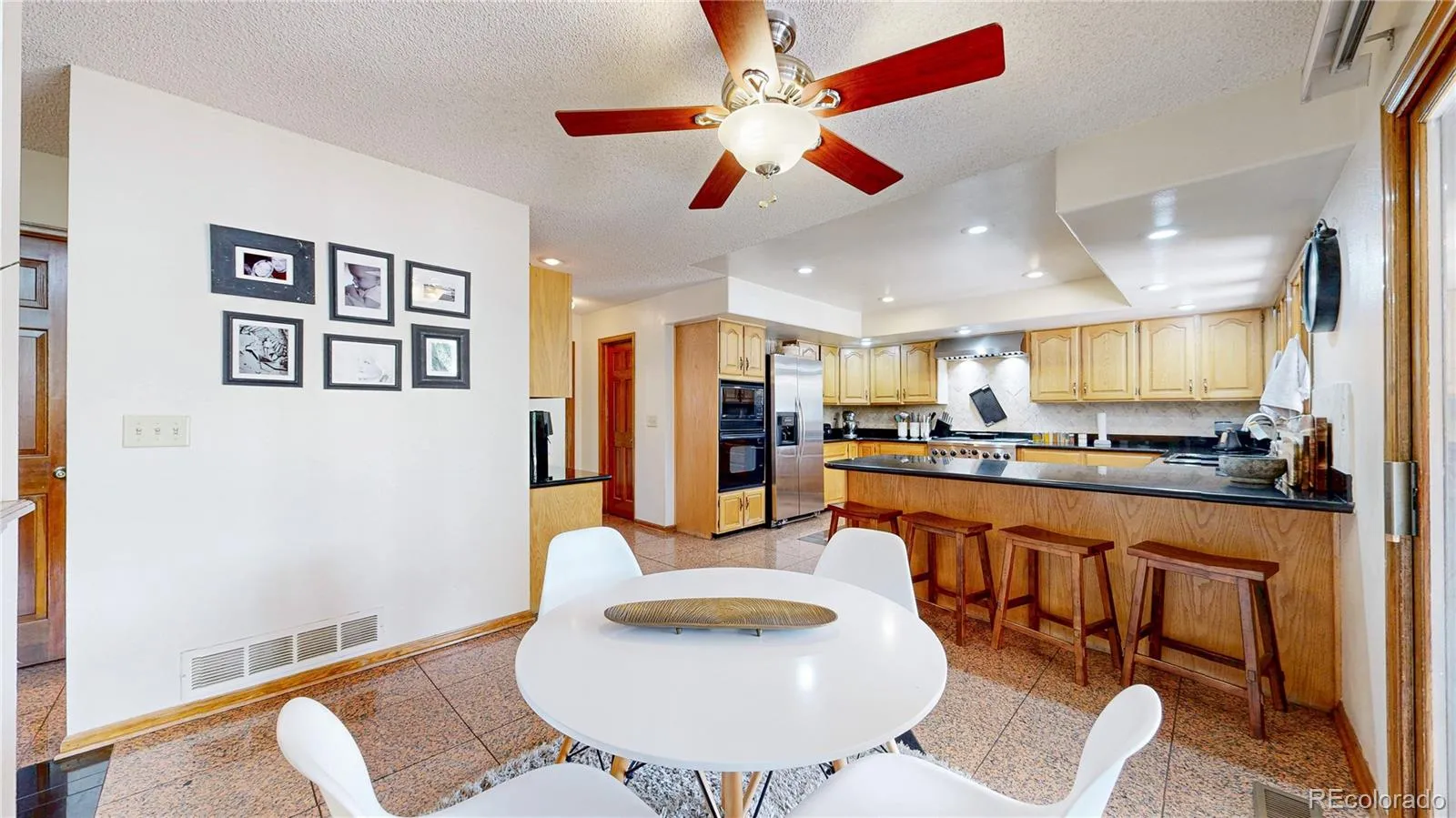 2462 Country Club Loop Denver CO 80234 MLS #REC3684354 05112026174934 1600 13