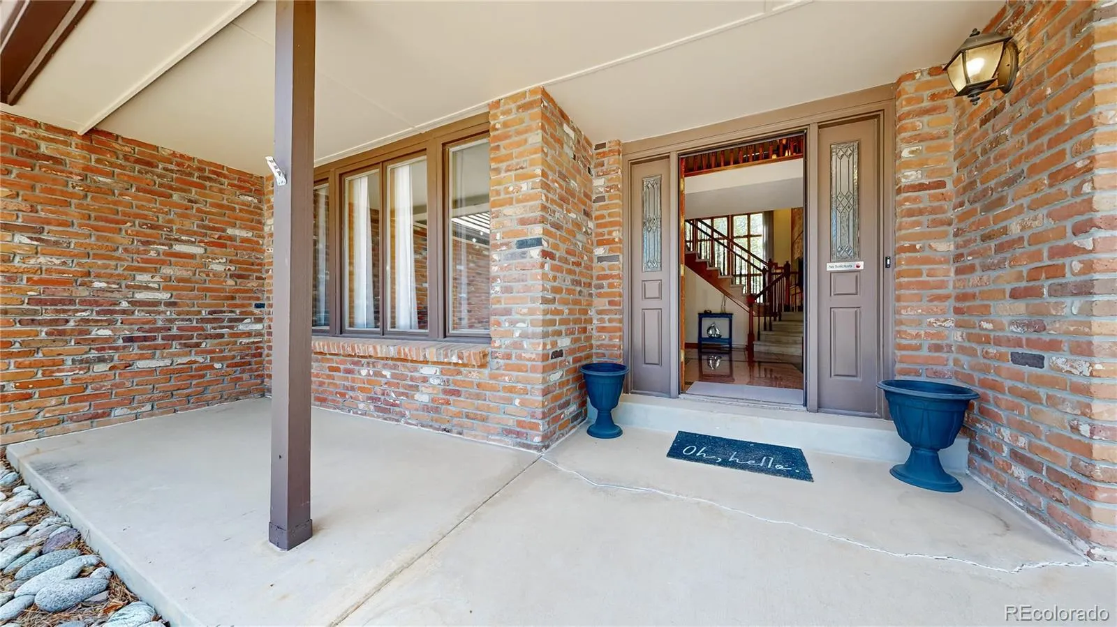 2462 Country Club Loop Denver CO 80234 MLS #REC3684354 05112026174934 1600 2
