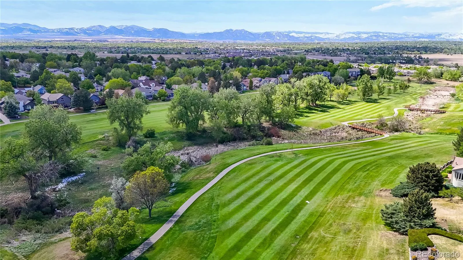 2462 Country Club Loop Denver CO 80234 MLS #REC3684354 05112026174934 1600 41