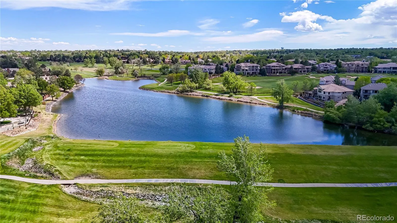 2462 Country Club Loop Denver CO 80234 MLS #REC3684354 05112026174934 1600 47