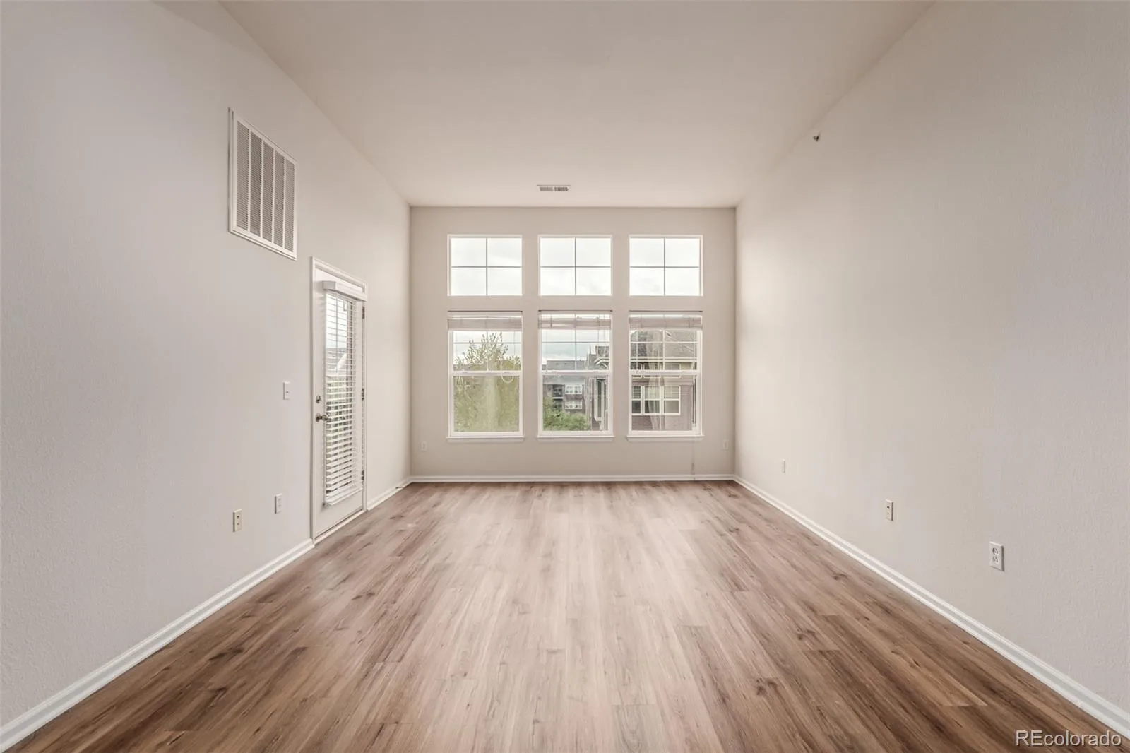 9633 E 5th Avenue #10304 Denver CO 80230 | MLS #REC3684426 06132026192726 1600 3