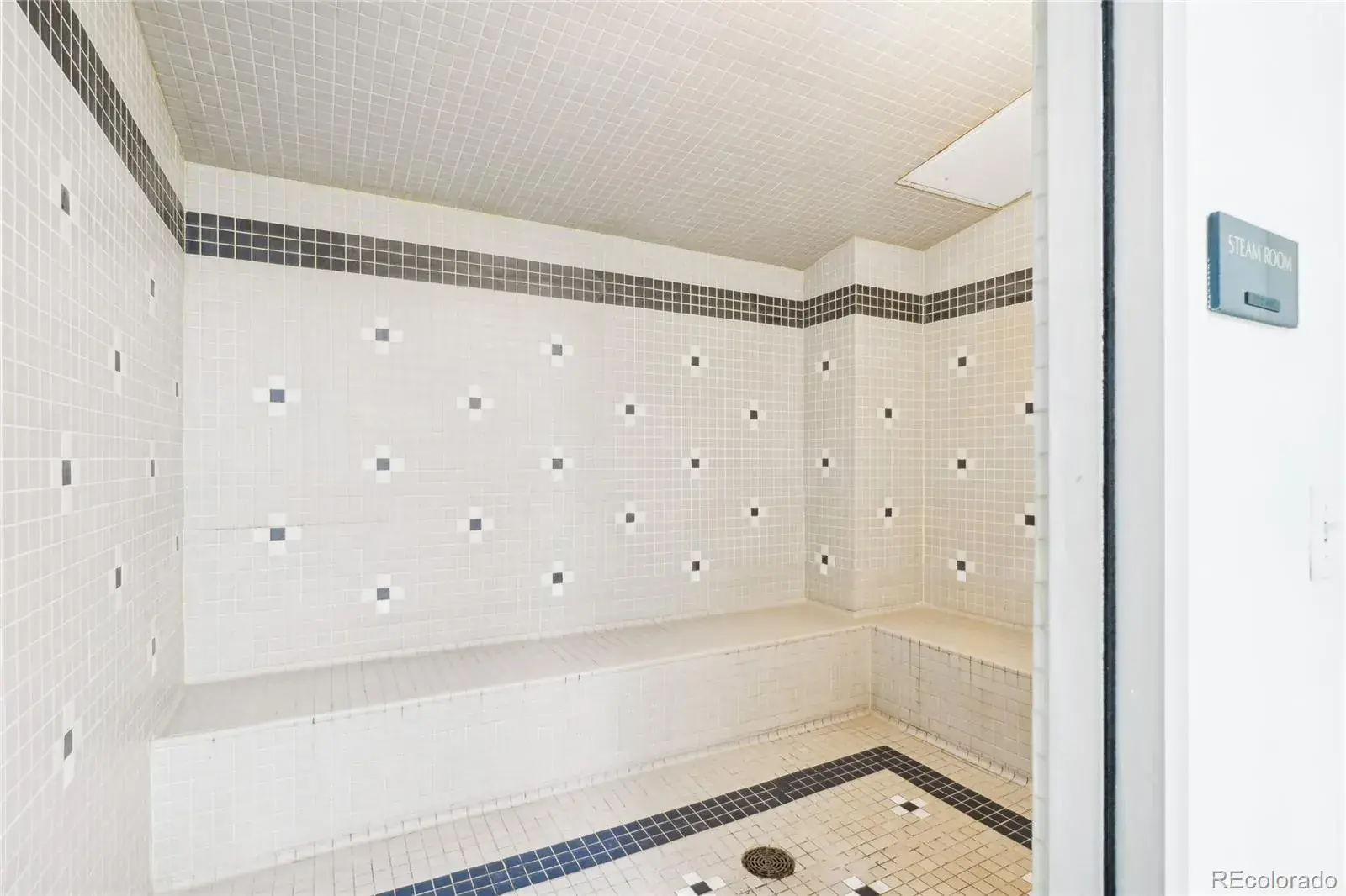 01162026001618 1600 29