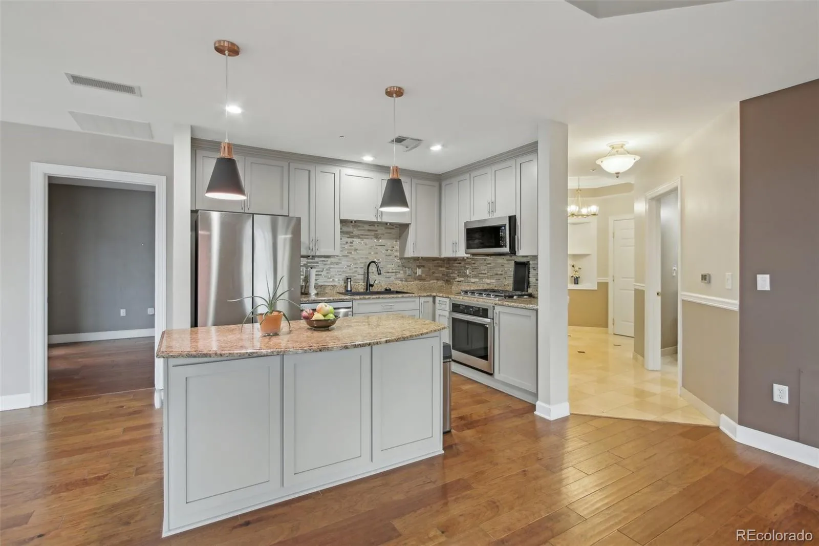 1827 N Grant Street #502 Denver CO 80203 MLS #REC3685785 05292026192850 1600 12