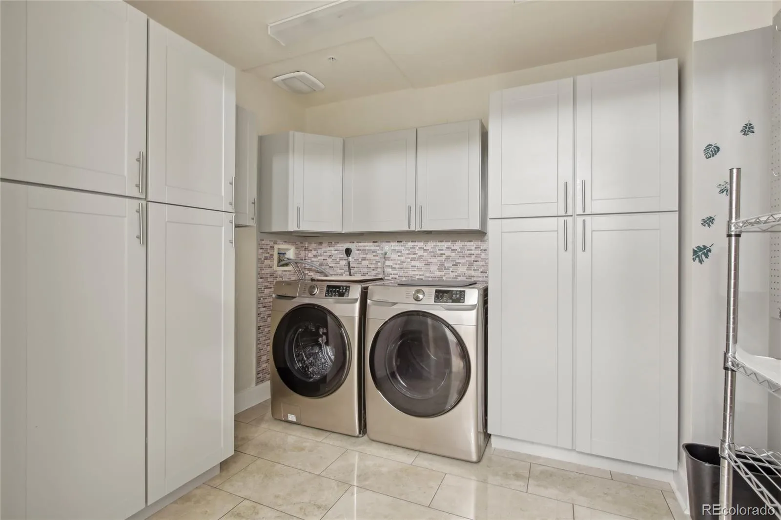 1827 N Grant Street #502 Denver CO 80203 MLS #REC3685785 05292026192850 1600 3