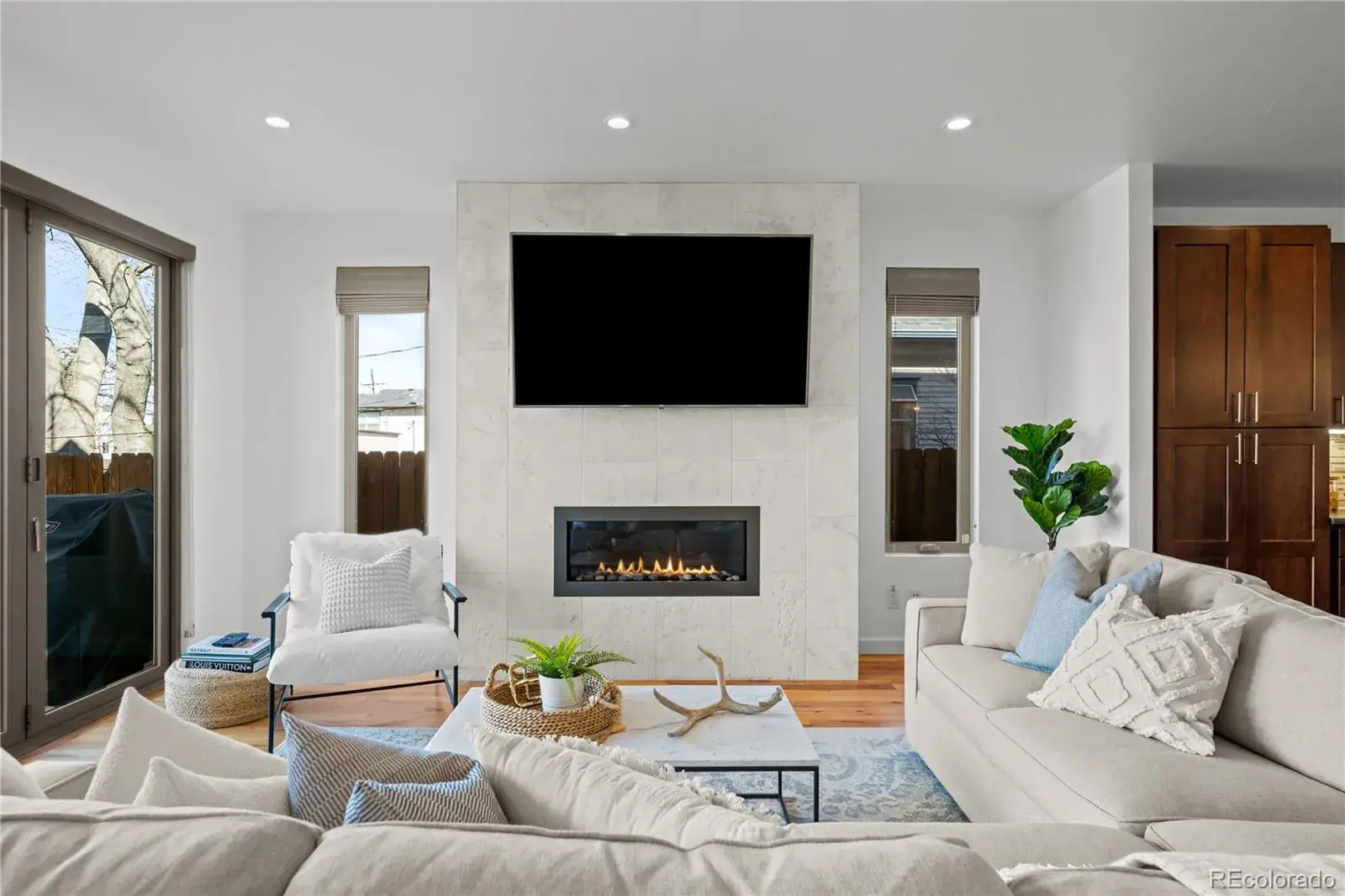 03042026175110 1600 14