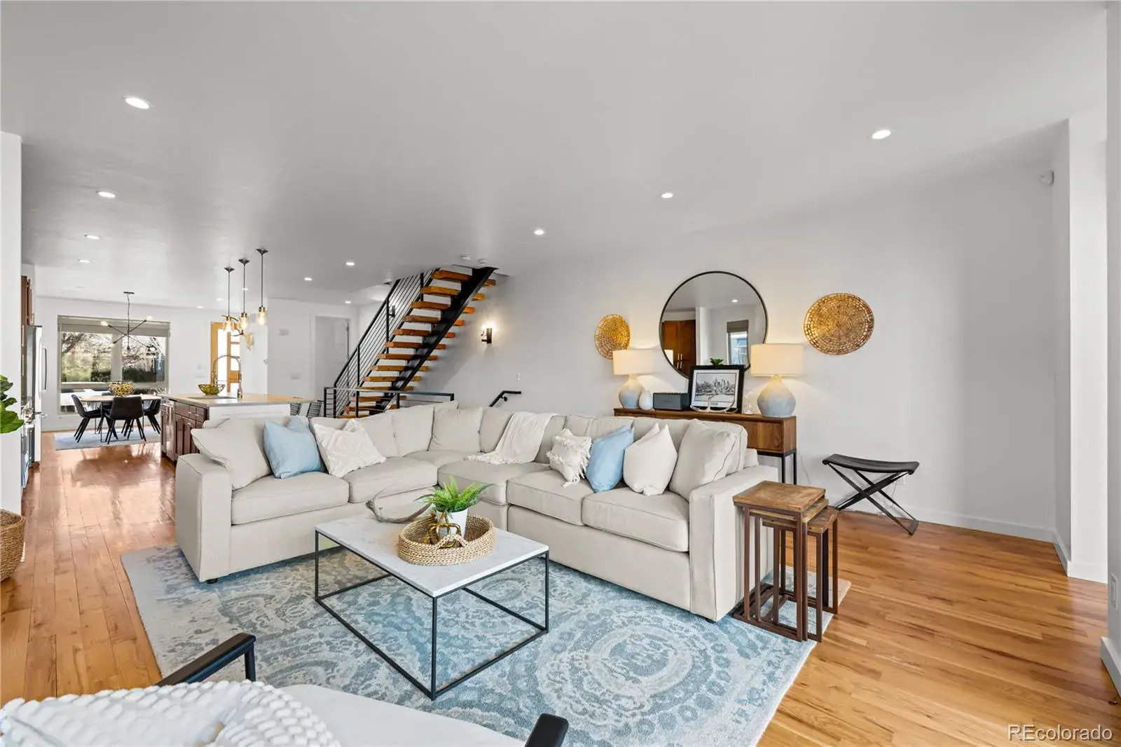 03042026175110 1600 17