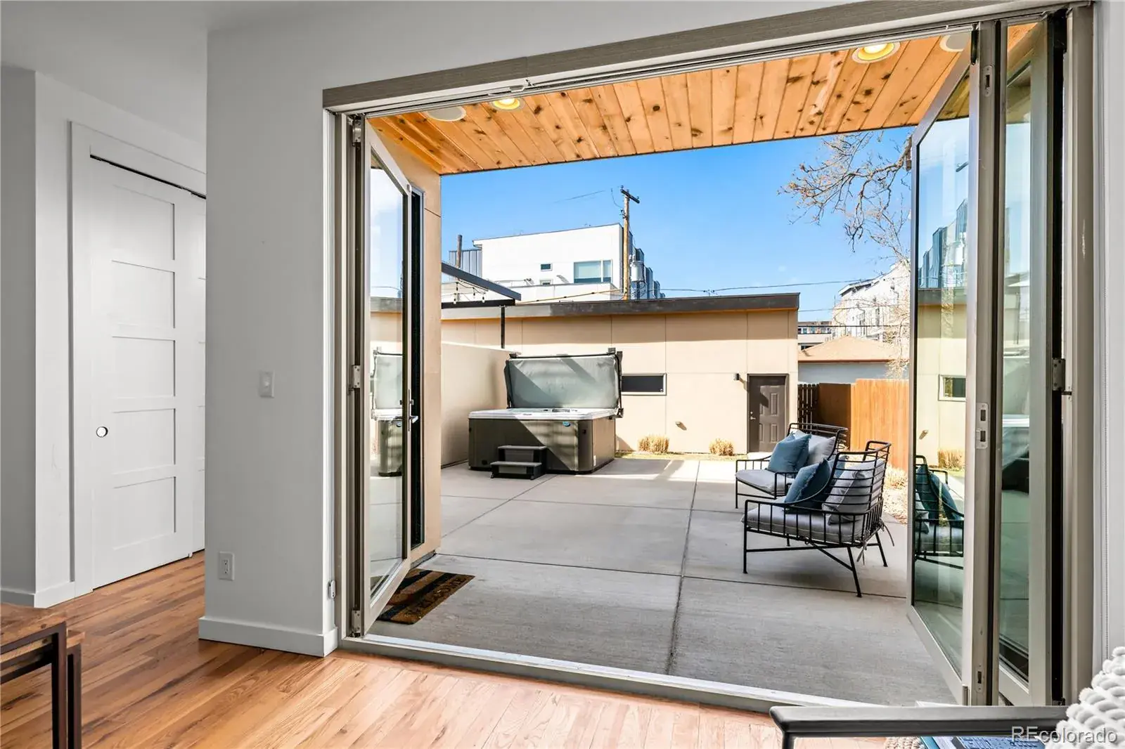 03042026175110 1600 18