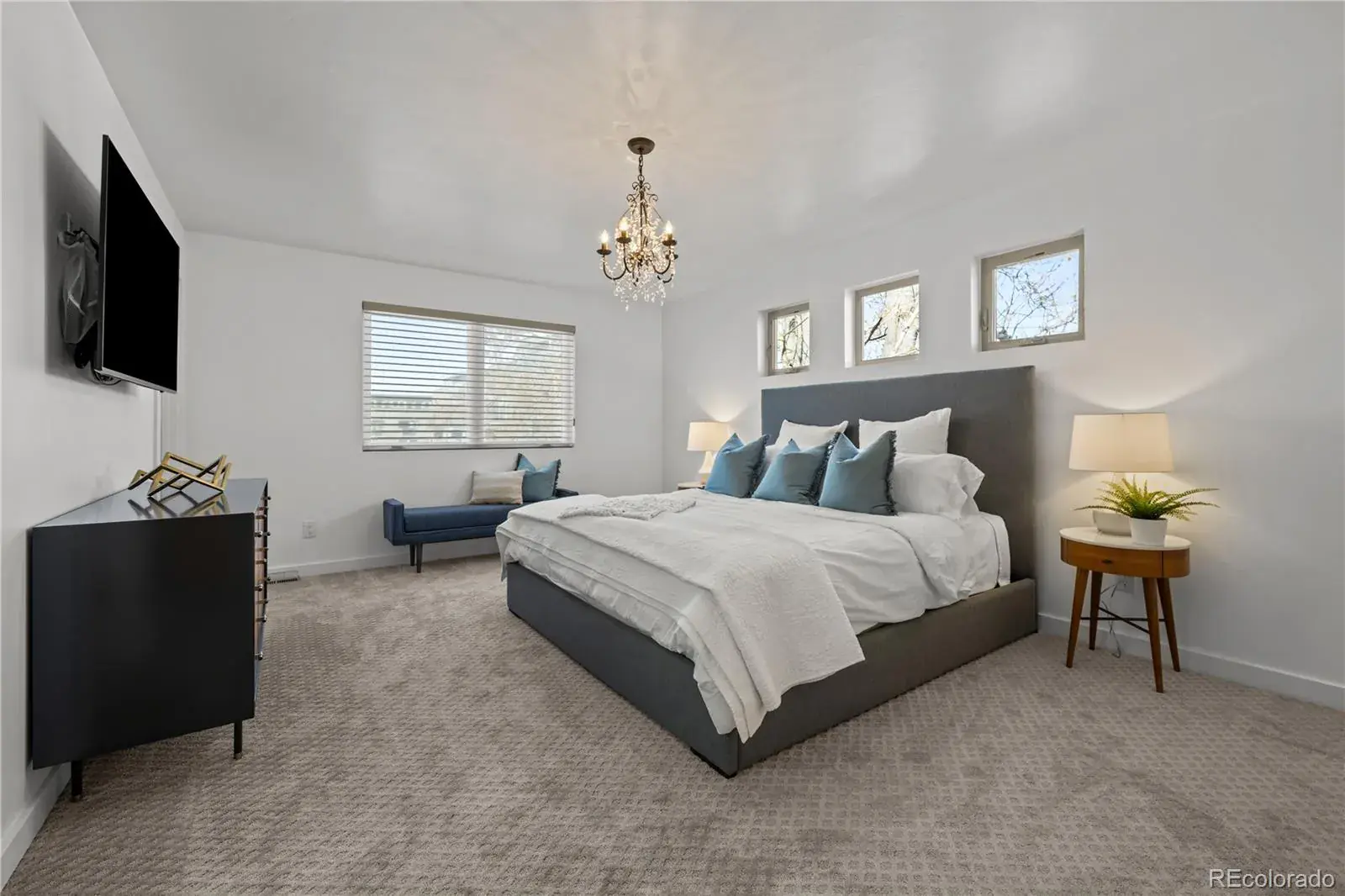 03042026175110 1600 22