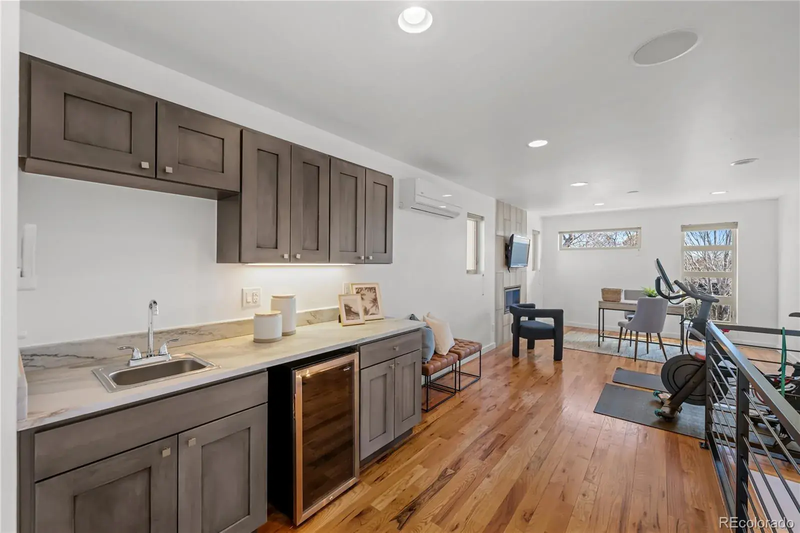 03042026175110 1600 38