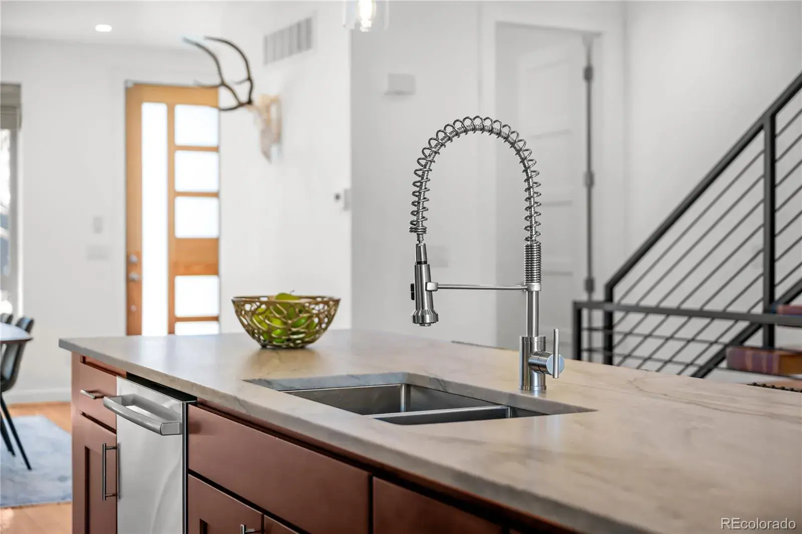 03042026175110 1600 6