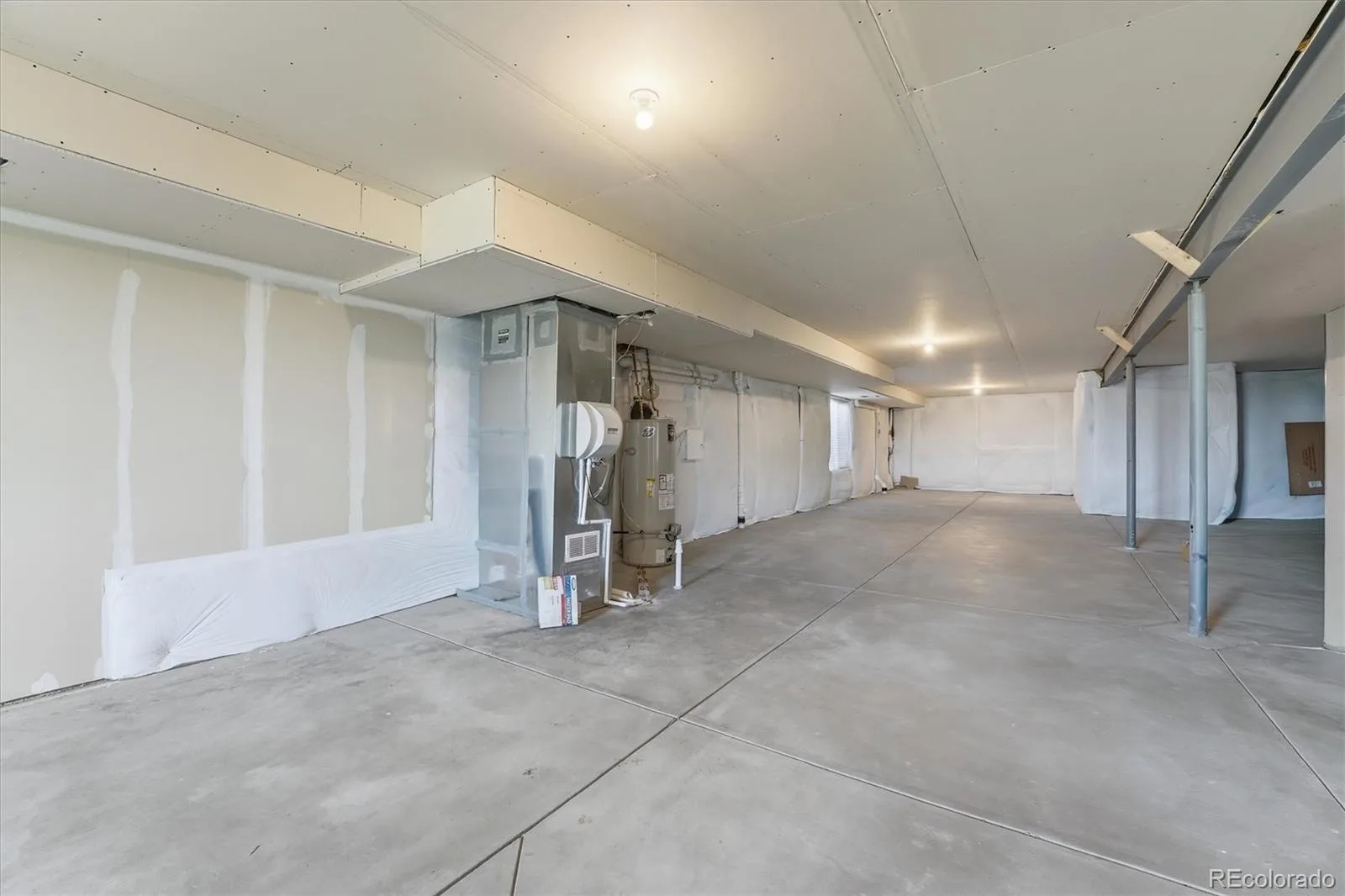 8029 S Elk Way Aurora CO 80016 MLS #REC3686255 07012026072240 1600 40