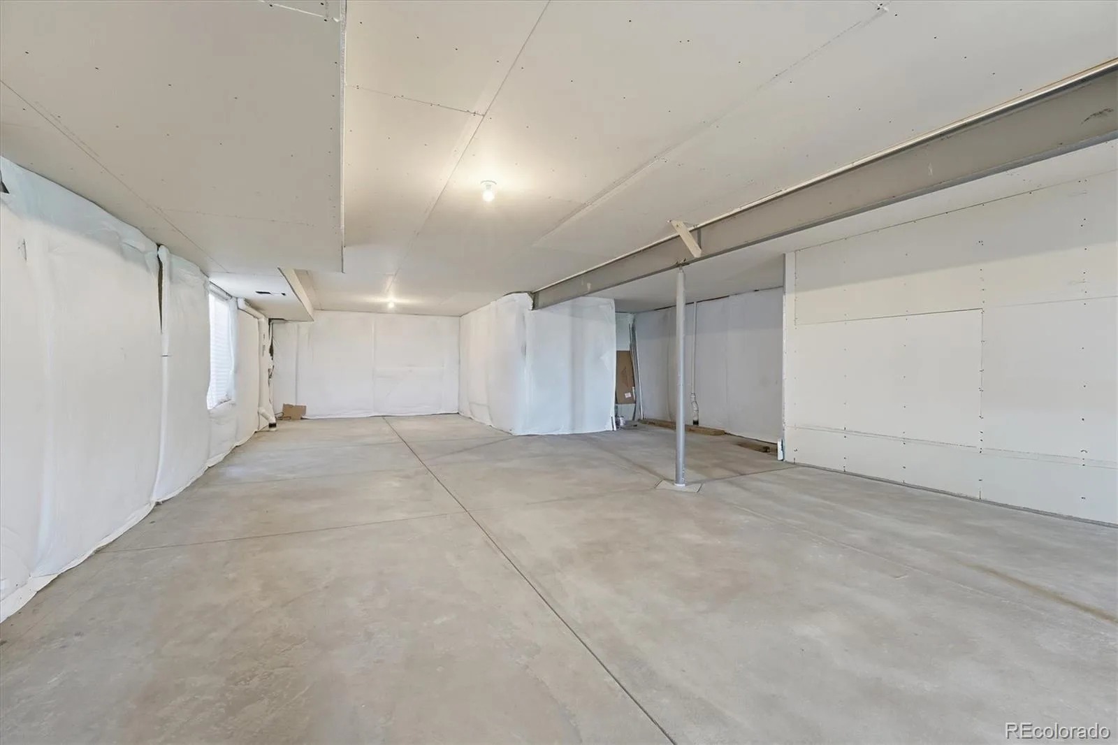 8029 S Elk Way Aurora CO 80016 | MLS #REC3686255 08062026225739 1600 32