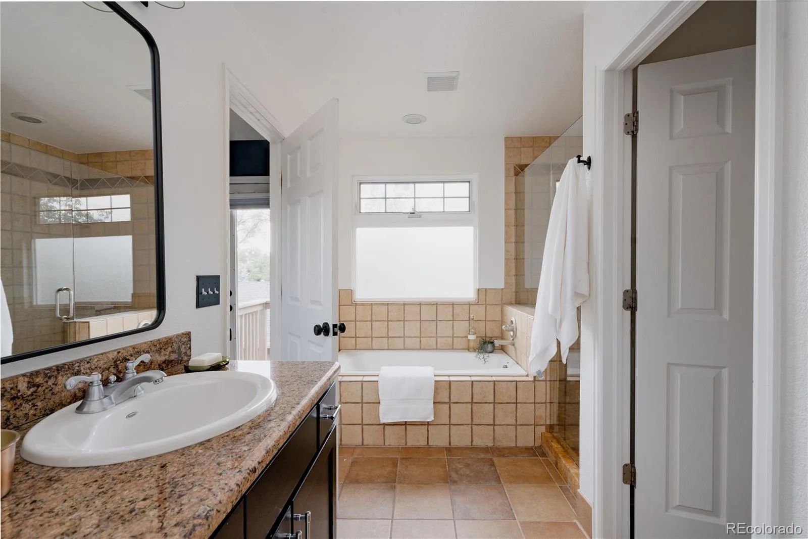 3727 W 37th Avenue Denver CO 80211 | MLS #REC3686878 08292026001917 1600 23