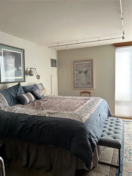 02212026230553 800 10