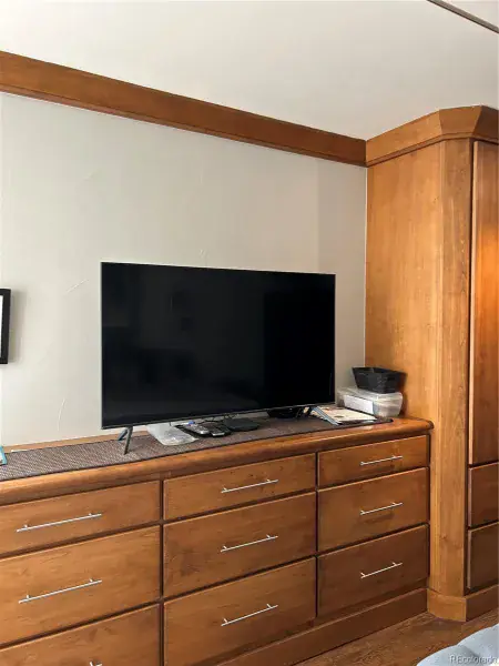 02212026230553 800 9