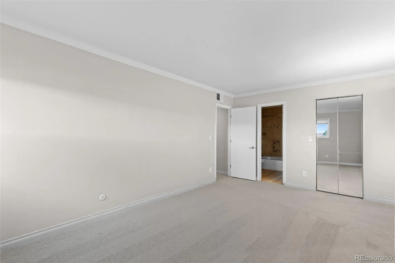 410 Zang Street #2-106 Lakewood CO 80228 MLS #REC3689613 03232026215138 1600 17